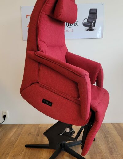 Draai-Sta-op- fauteuil van Zitgemak.