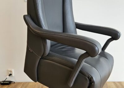 Sta op fauteuil van DAT ZIT